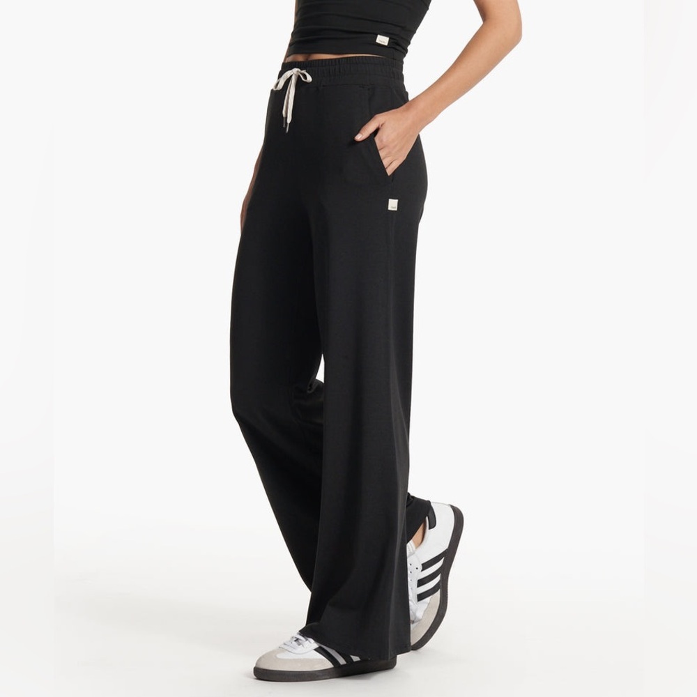 Halo Essential Wideleg - Small Short